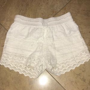 Girls White Lace Shorts